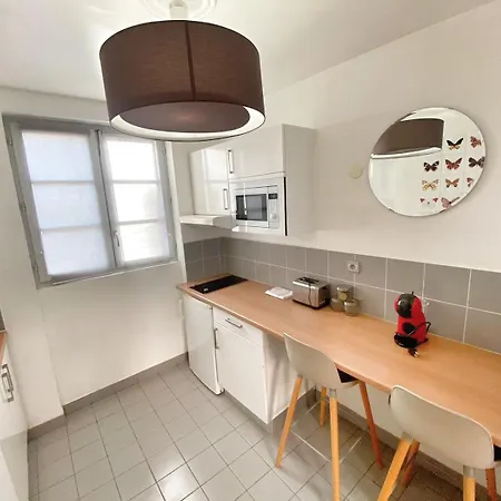 Apartmán Service - Vue Sur Le Musee - 5 *